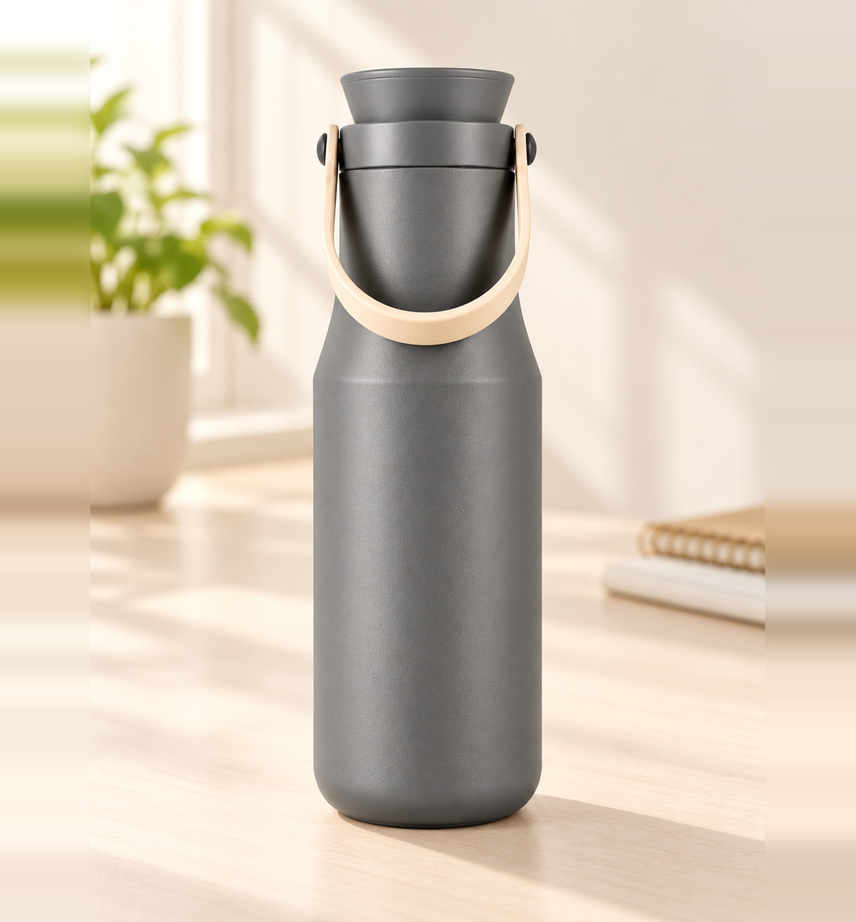Victoria Hot and Cold Steel Bottle - Grey, 500 ml, lifestyle