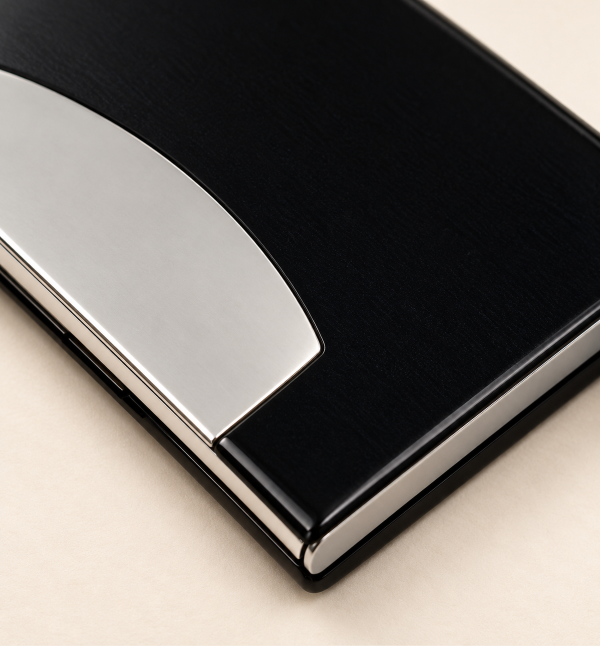 Metal-Panel Card Holder - Black, detail